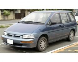 nissan-prairie-axxess-mk2-m11.jpg